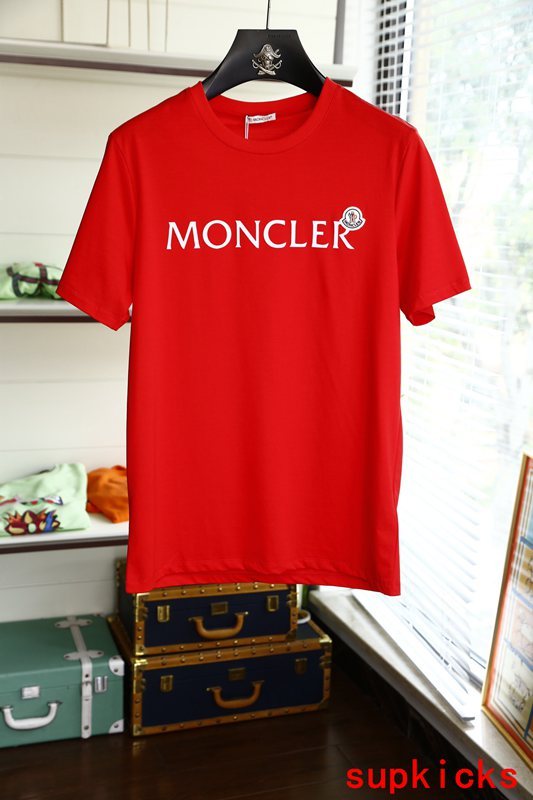 Moncler Luxury Cloth