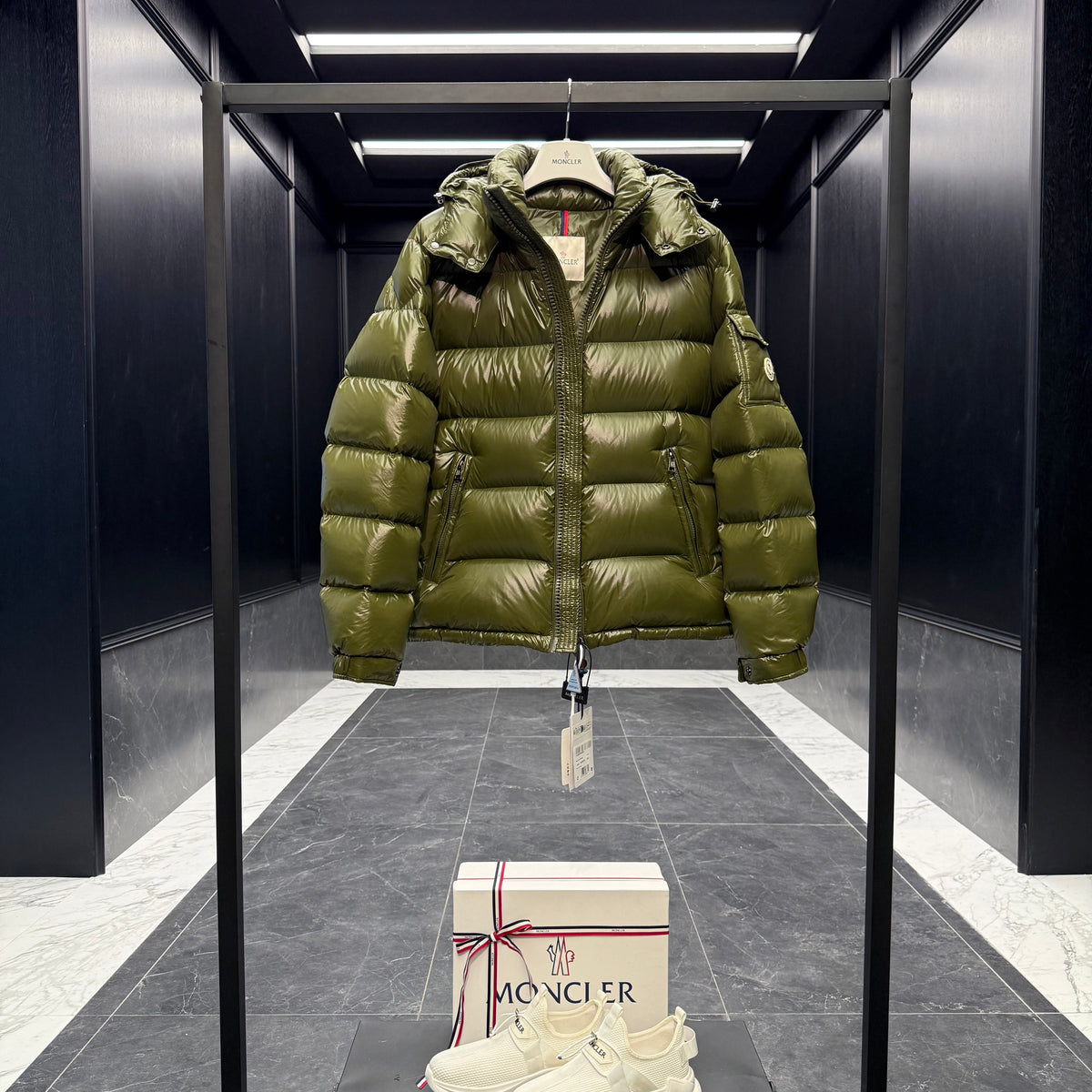 MONC MAYA JACKET