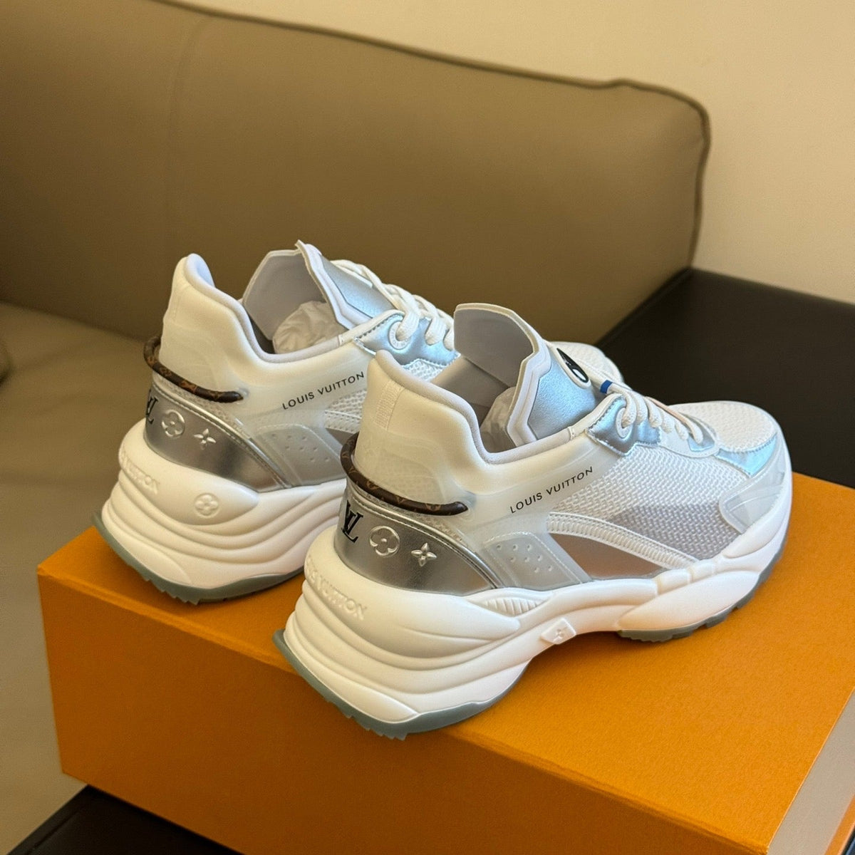LOU RUN 55 TRAINERS
