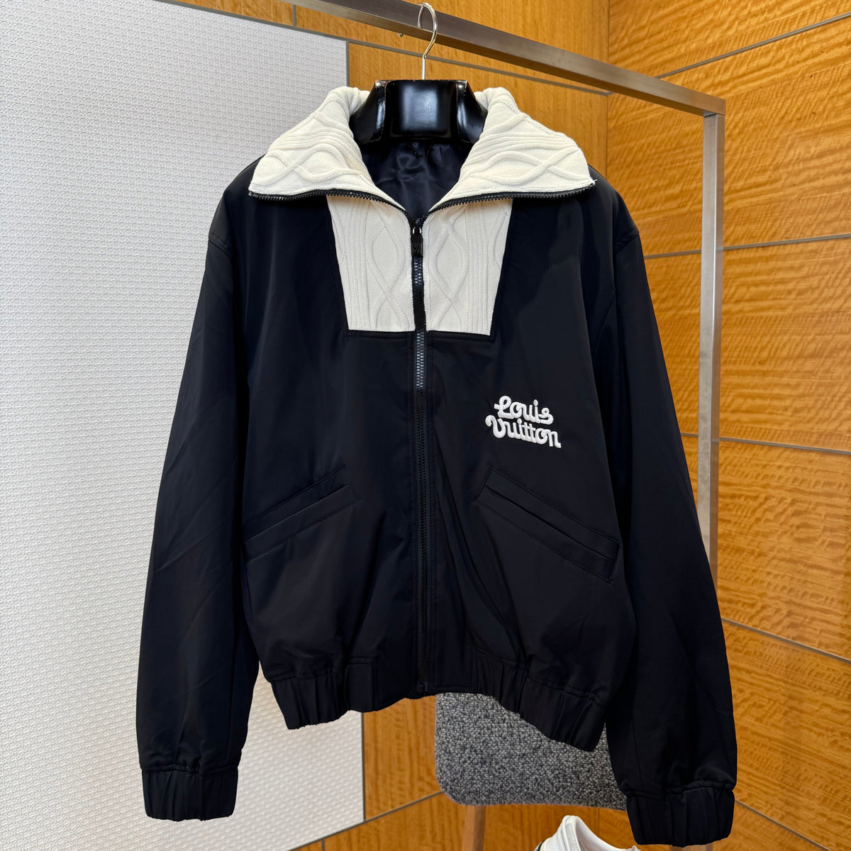 LOU JACKET