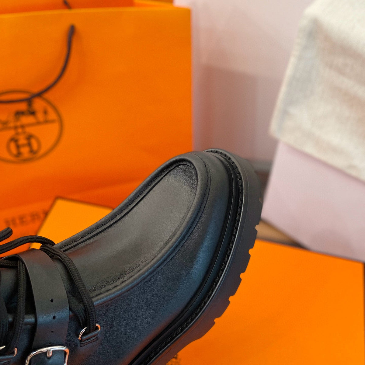 HERM LAND BOOTS