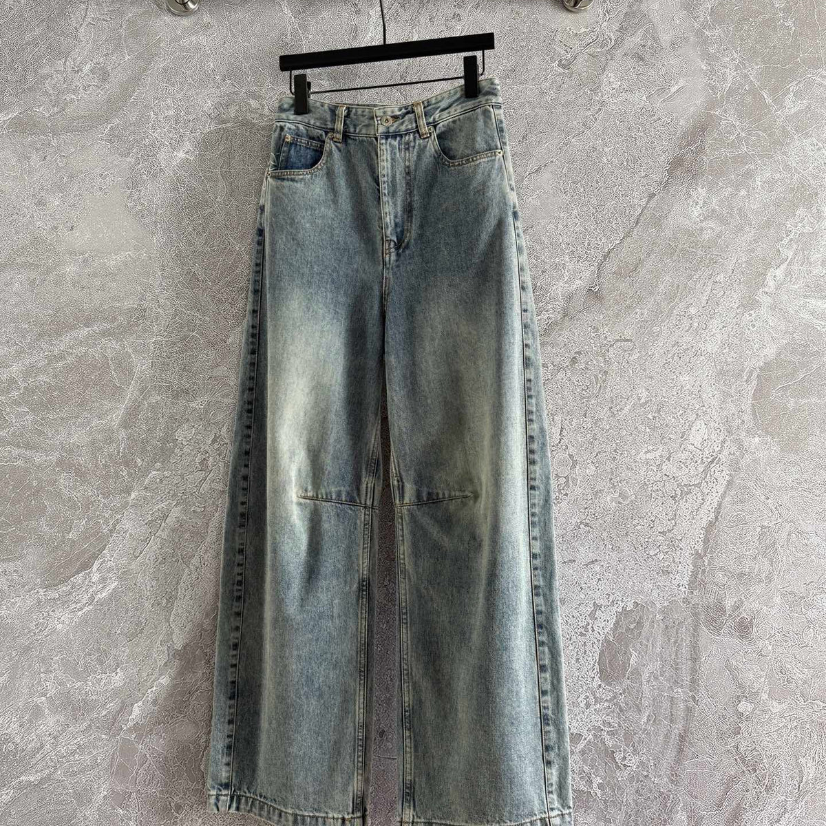 LOEW JEANS