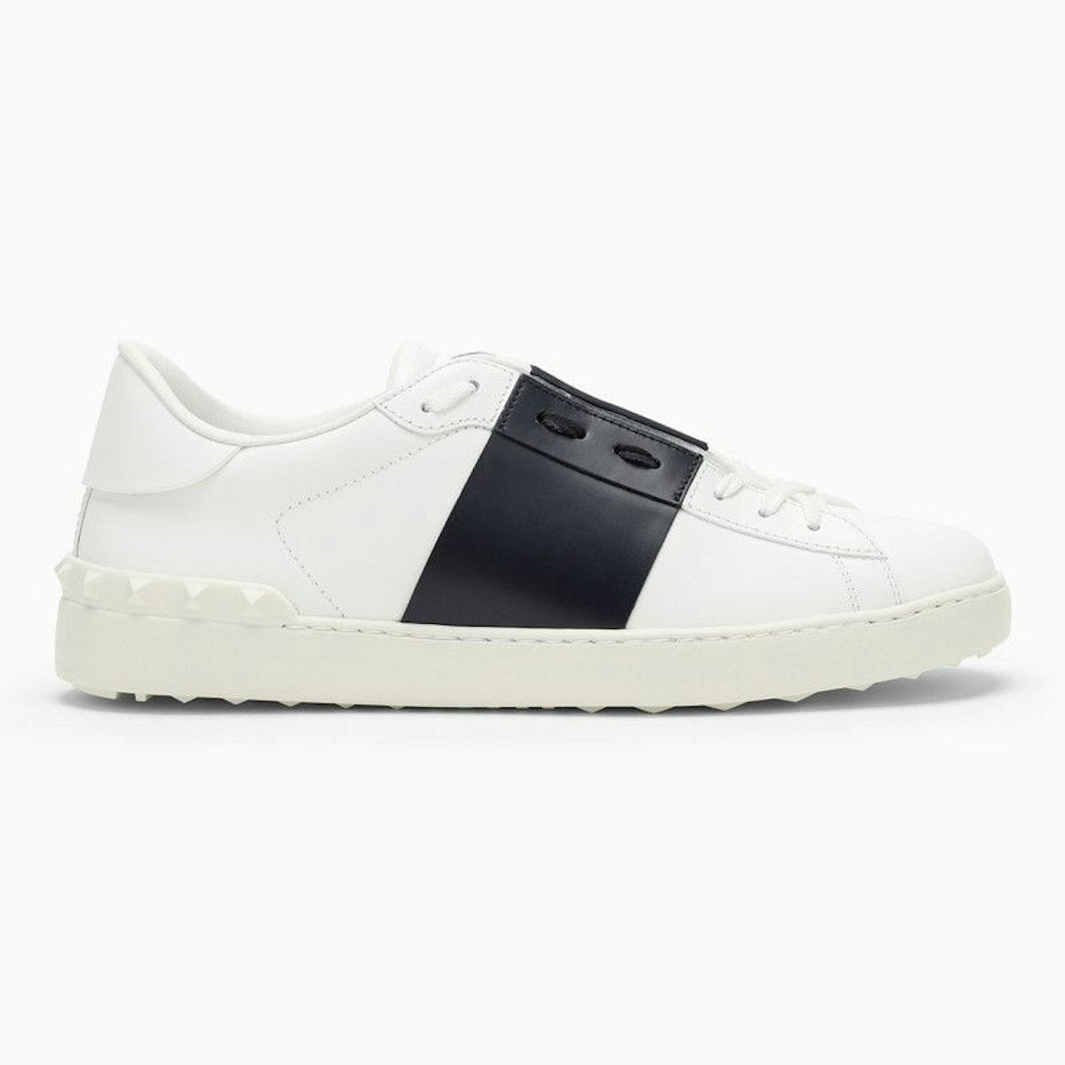 WHITE/BLACK OPEN SNEAKER