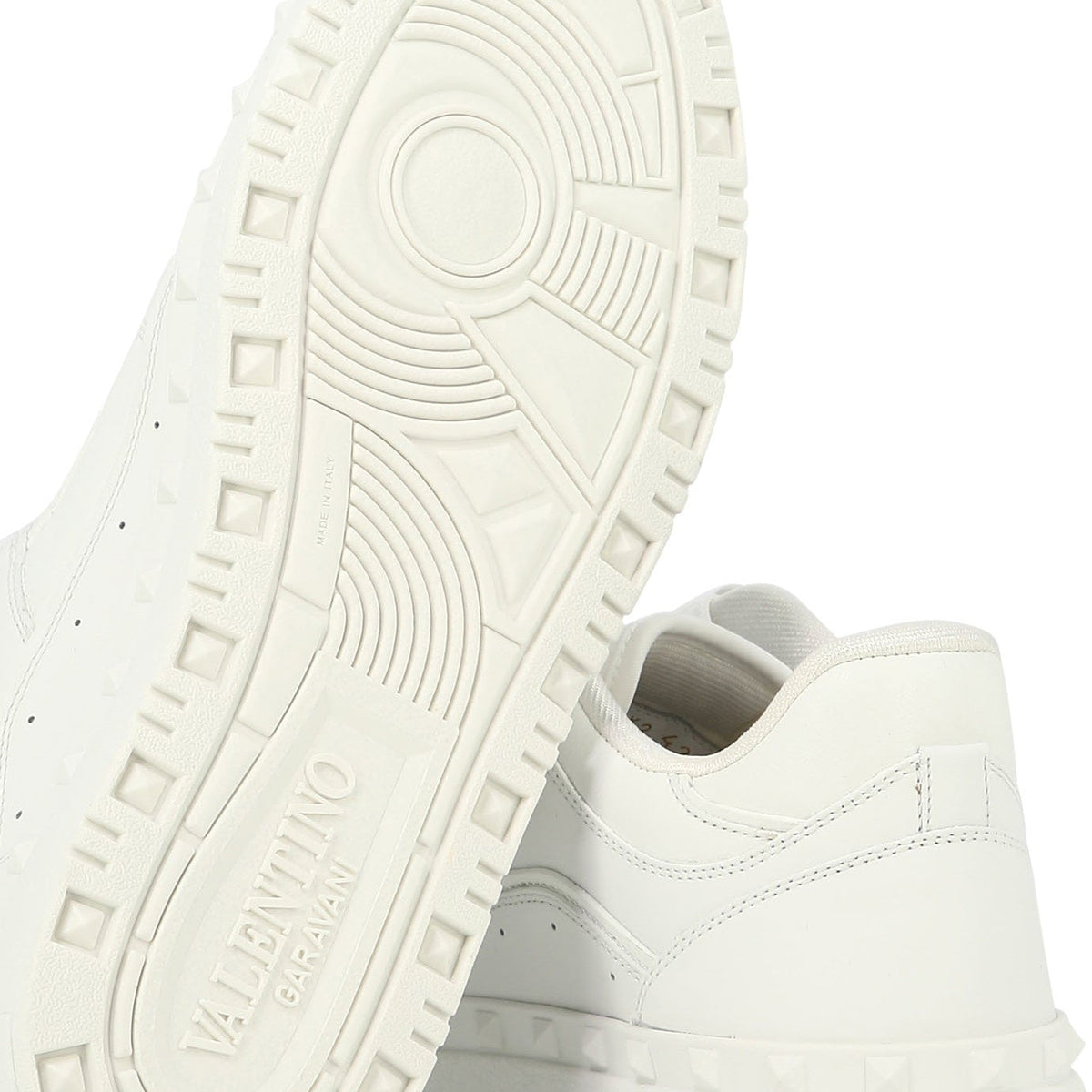 "FREEDOTS" SNEAKERS