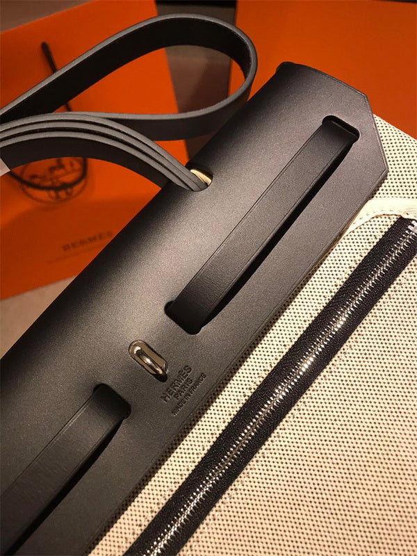 PHA - HMS Bags - 590