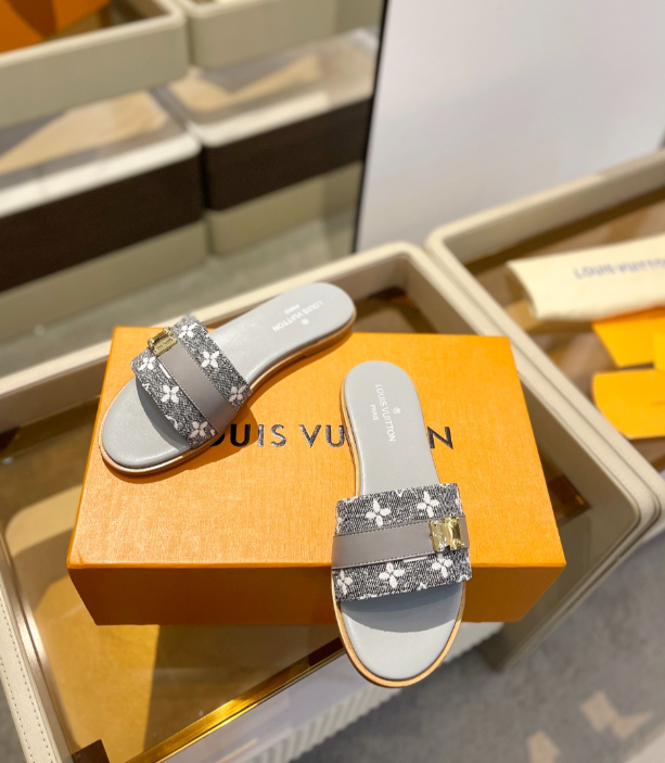 Chloe’s Picks - LOV Women Shoes - 040