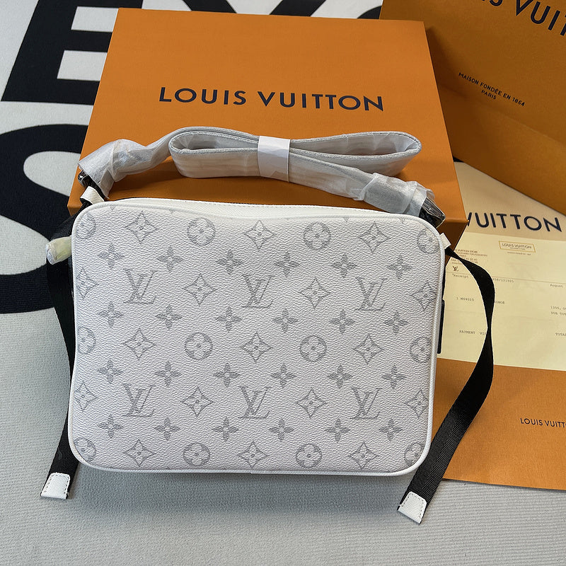 I W Fashion Lu-Vi bags - 10452