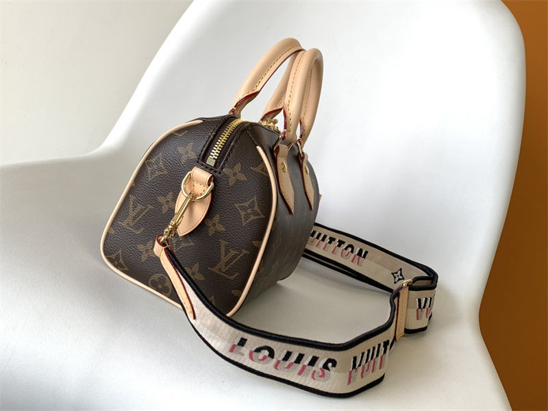 PHA - LOV Bags - 175