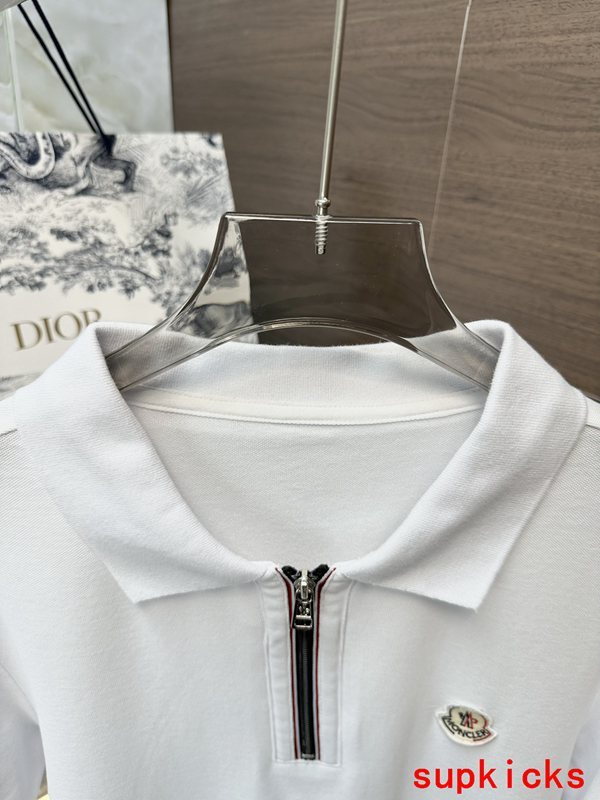 Moncler Luxury Cloth