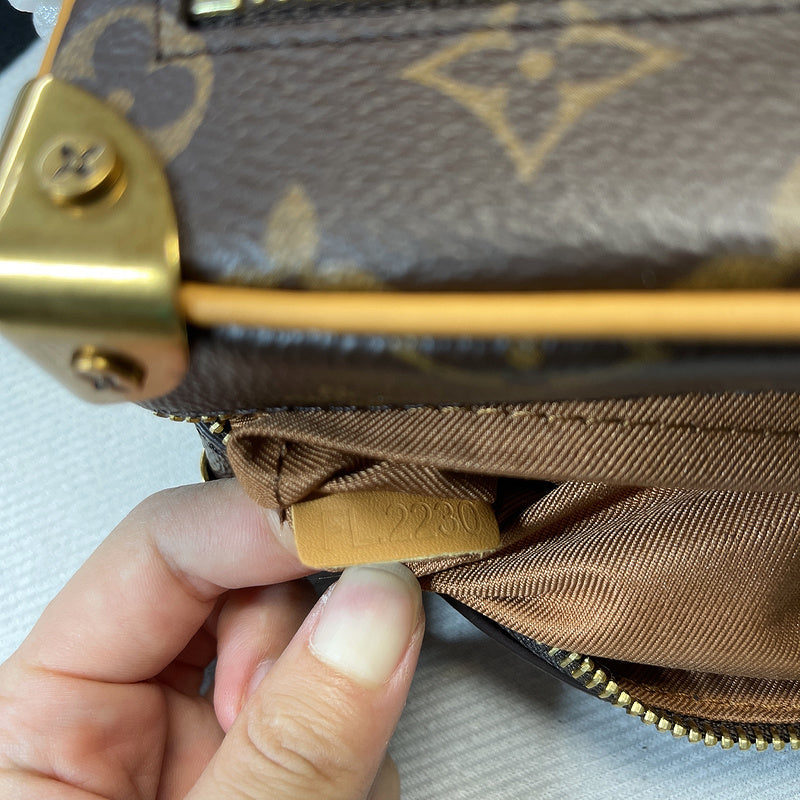 I W Fashion Lu-Vi bags - 10151