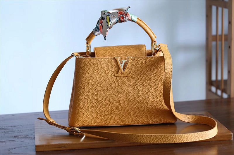 I W Fashion Lu-Vi bags - 8380