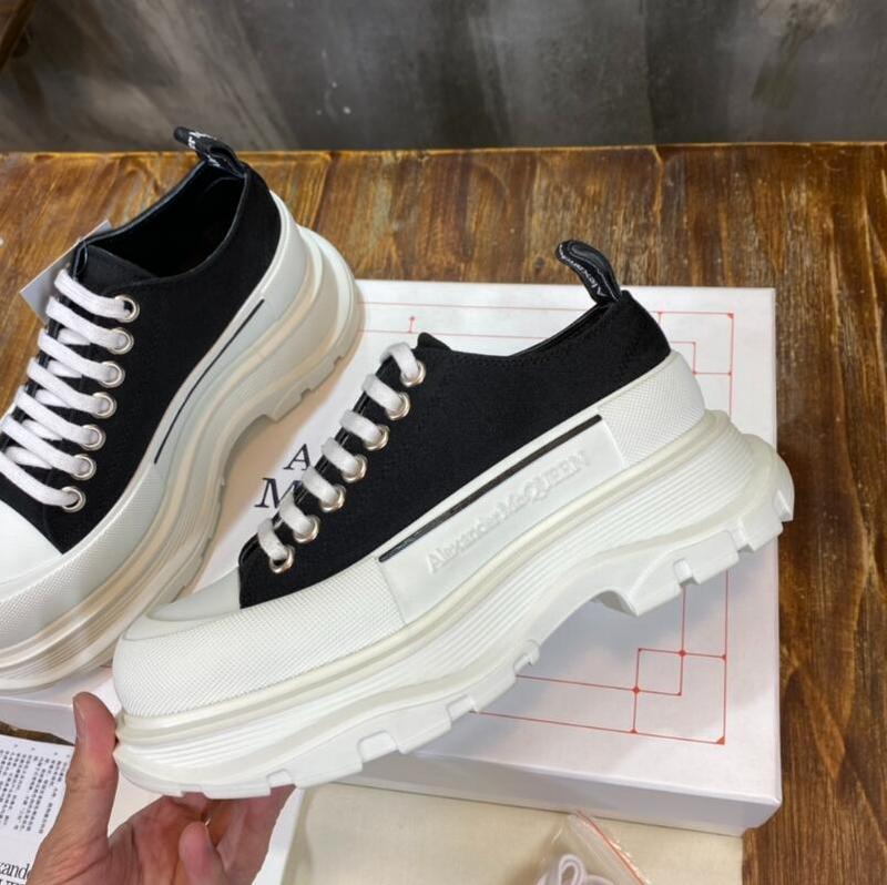 Chloe’s Picks - AQ Men SHoes - 405