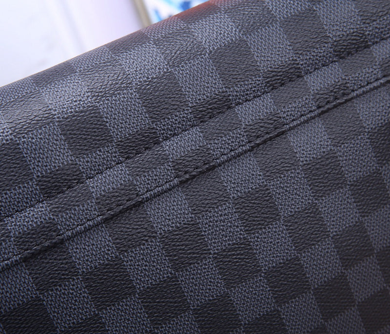 I W Fashion Lu-Vi bags - 17117