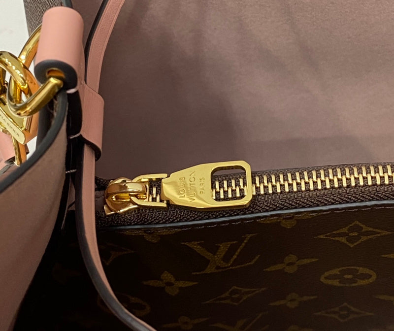 I W Fashion Lu-Vi bags - 17605