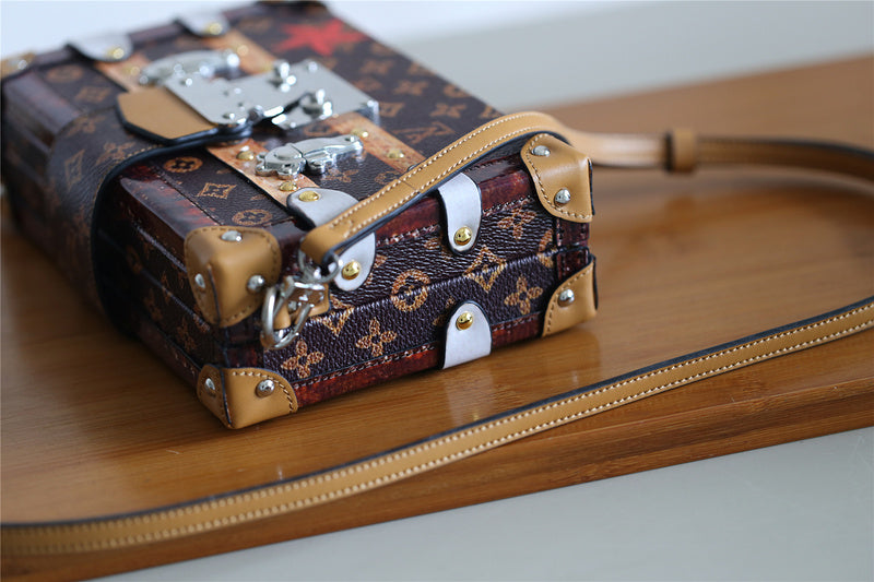 I W Fashion Lu-Vi bags - 8222