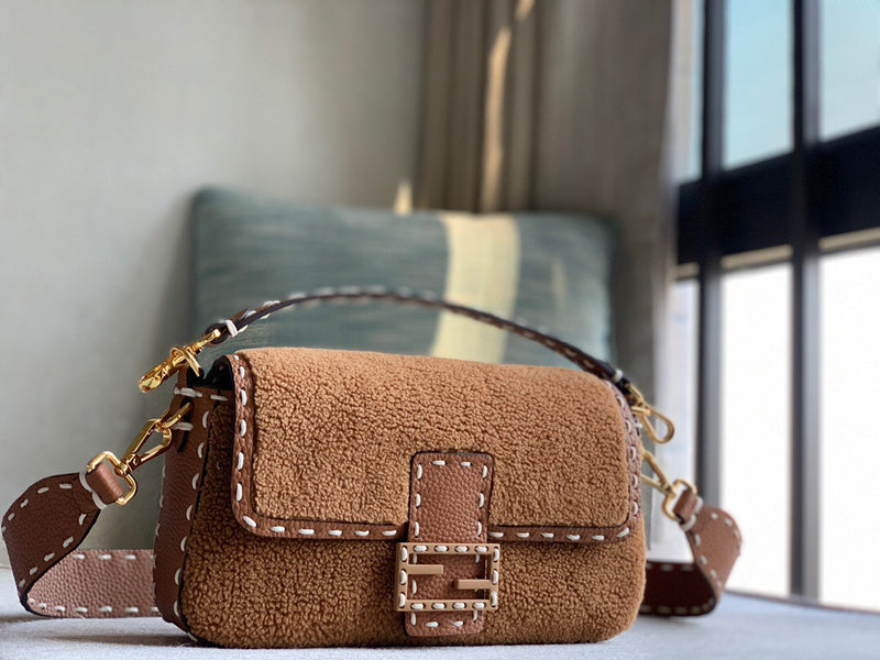 PHA - PHAE Bags - 402