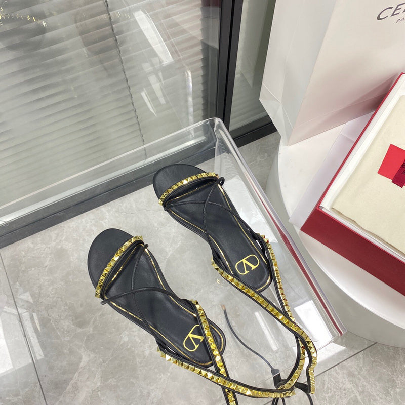 Valentino GARAVANI Luxury Shoes
