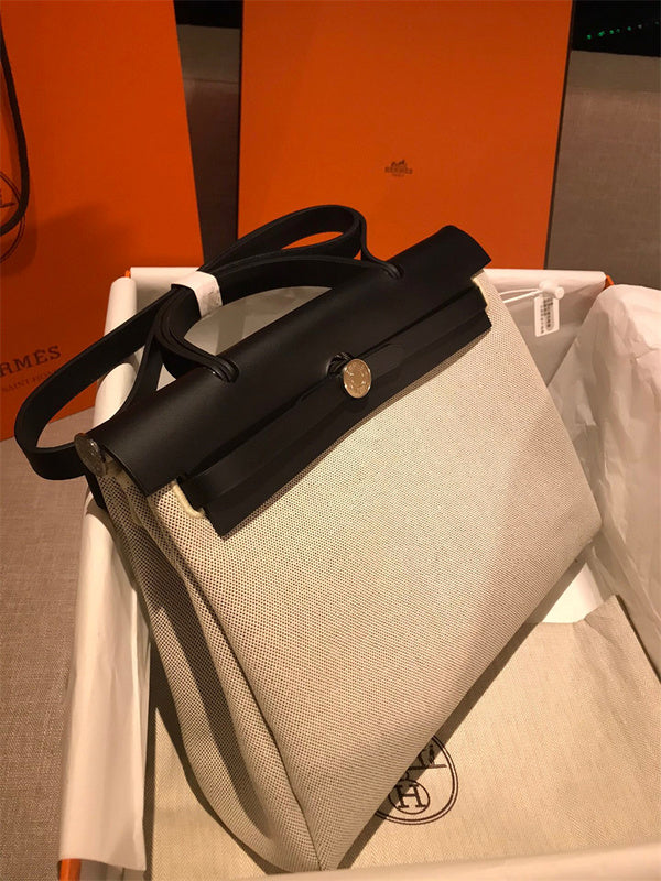 PHA - HMS Bags - 590