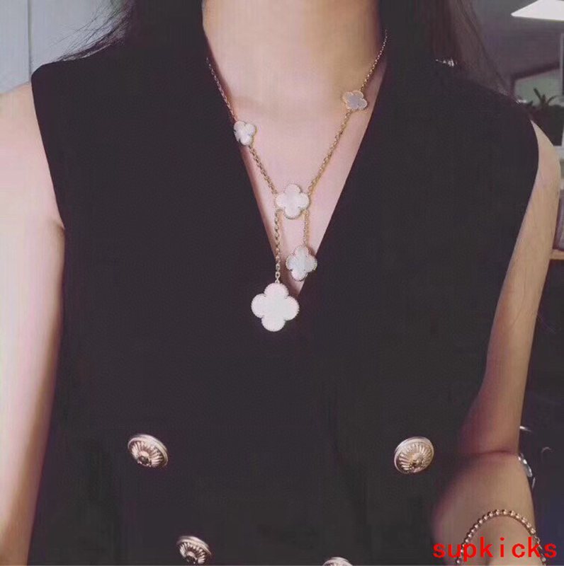 Van Cleef & Arples Jewelry