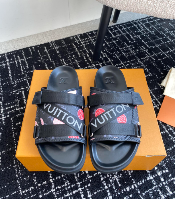 Chloe’s Picks - LOV Men Shoes - 110
