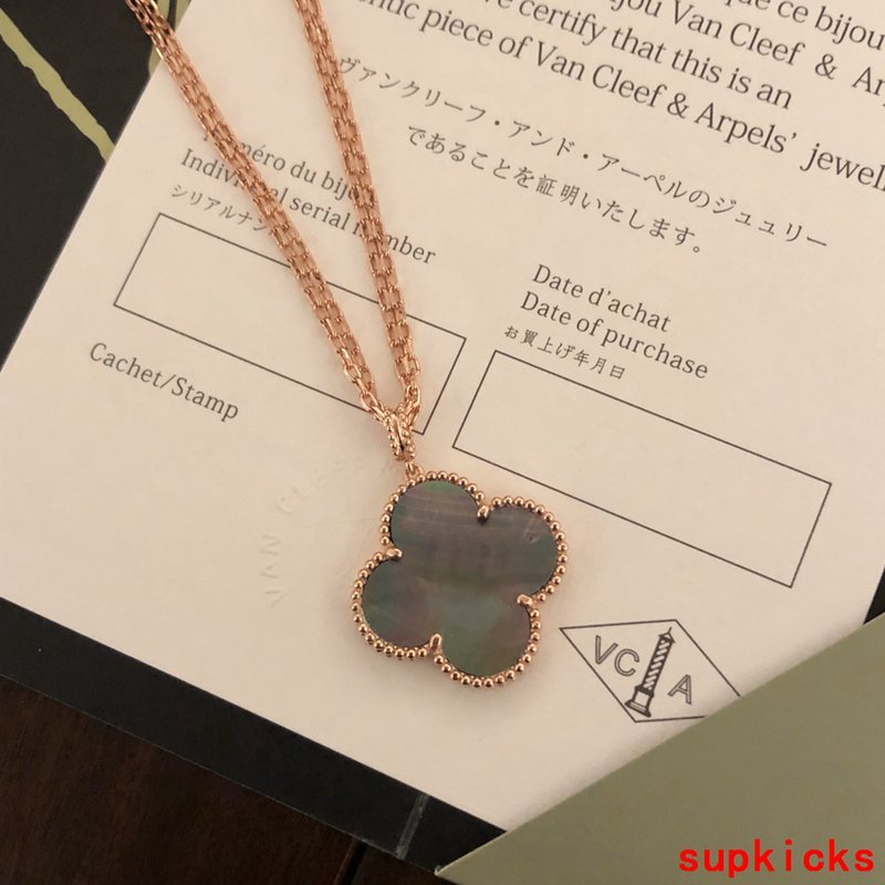 Van Cleef & Arples Jewelry