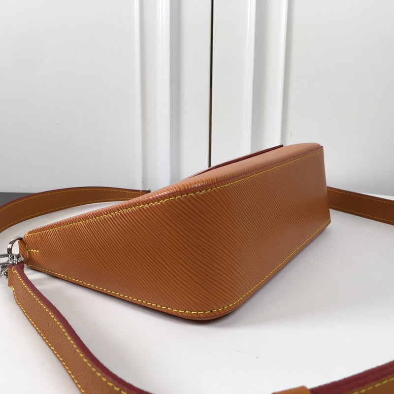 I W Fashion Lu-Vi bags - 17098