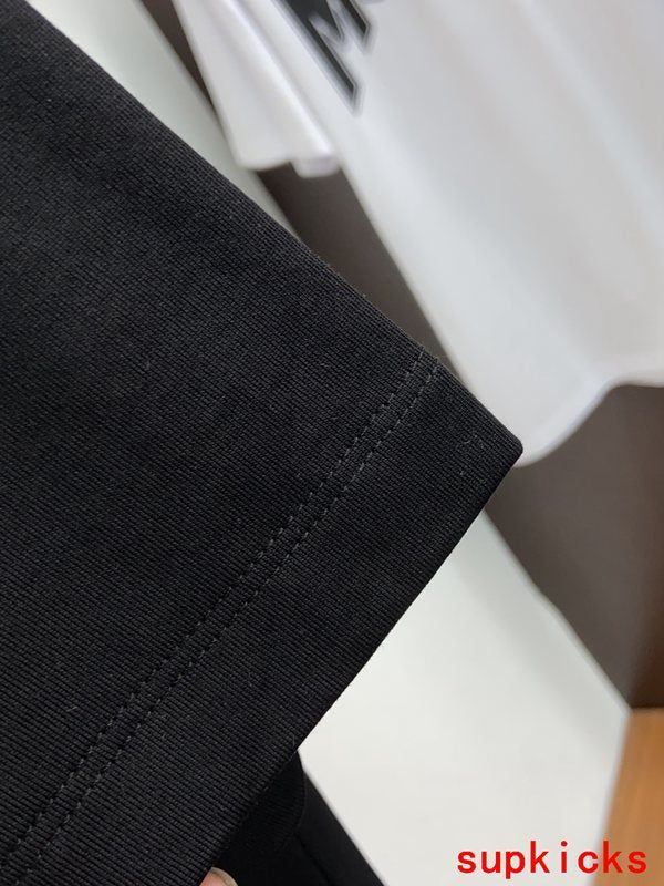 Moncler Luxury Cloth