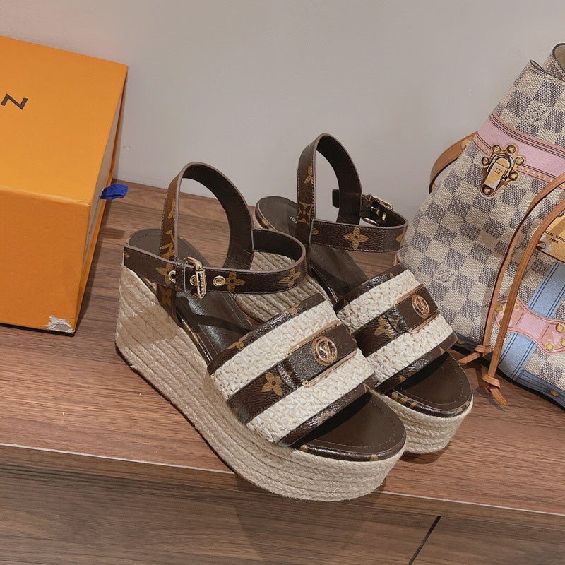 Louis Vuittion Luxury Shoes