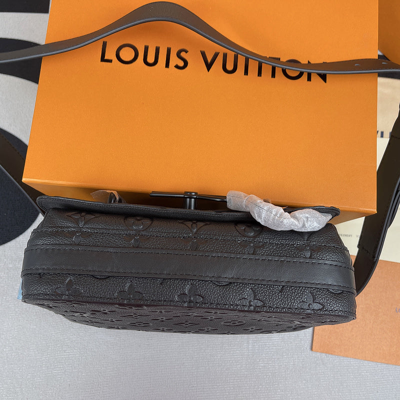 I W Fashion Lu-Vi bags - 10293