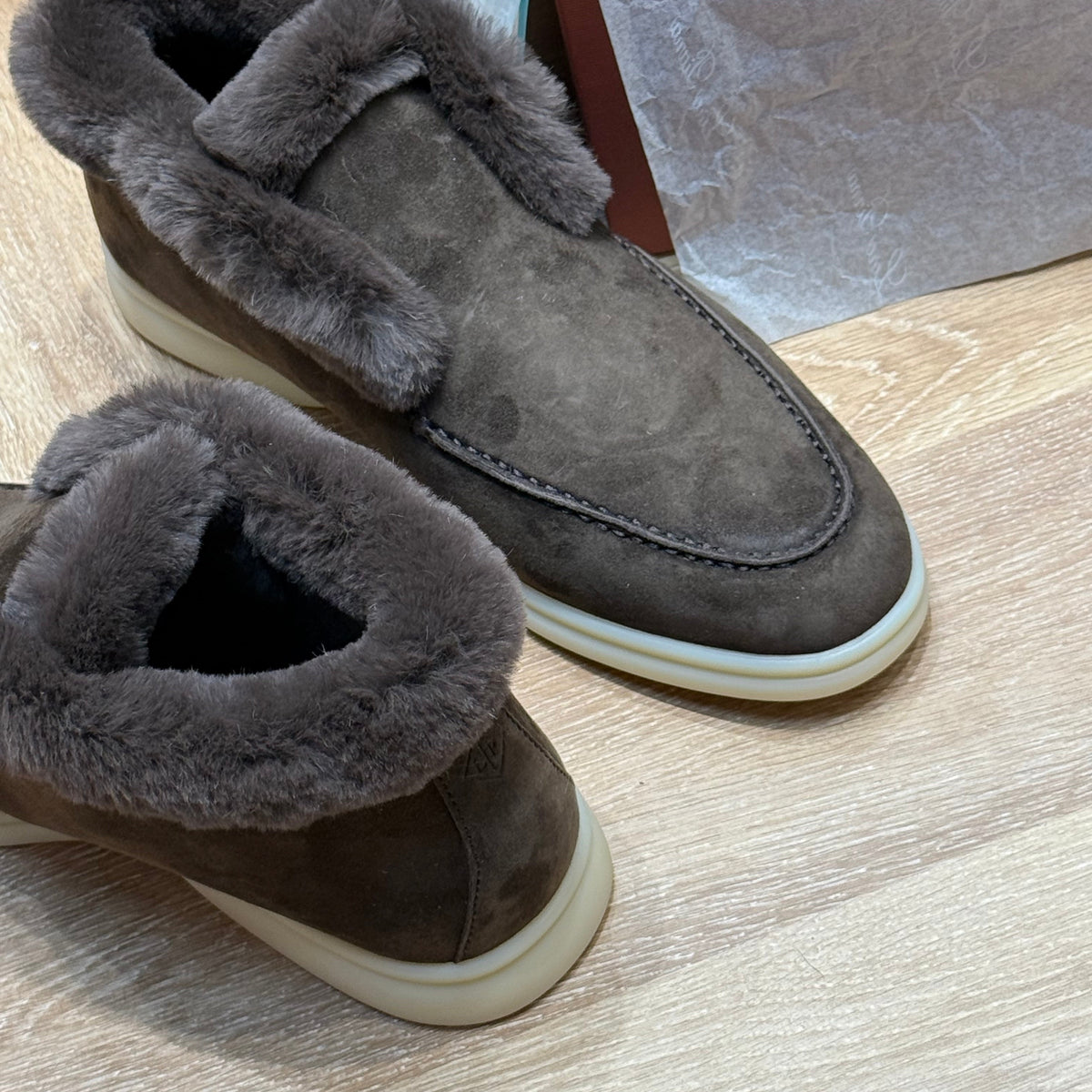 LORO P OPEN WALK BOOTS