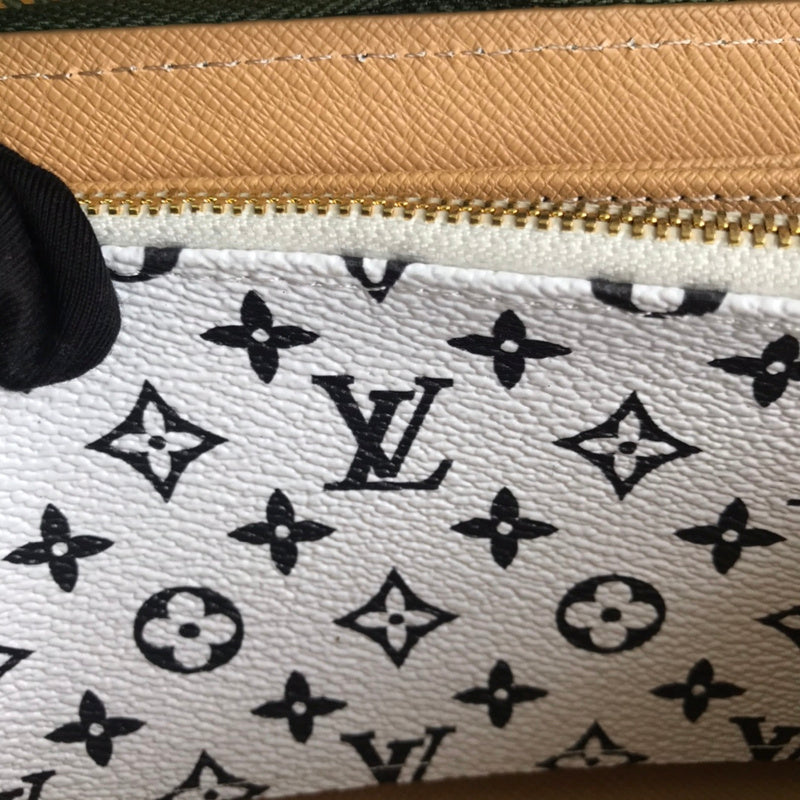 LOV2 Bags - Luxurious Bags  2806