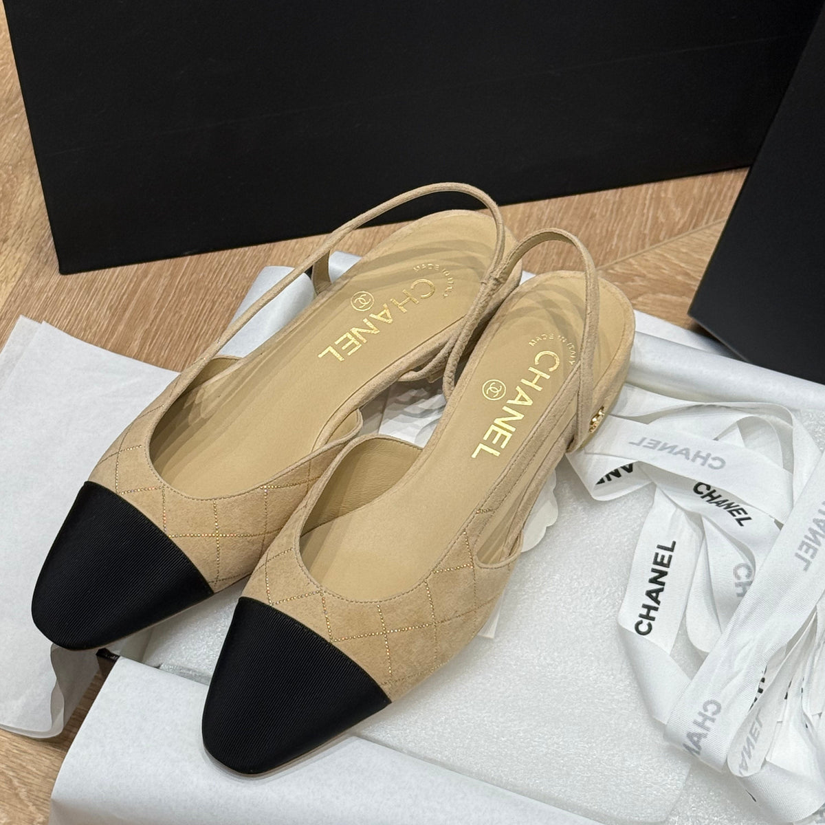 CC SLINGBACK PUMPS