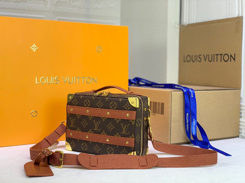 I W Fashion Lu-Vi bags - 17496