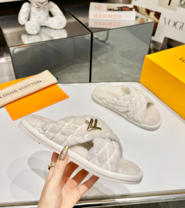 Chloe’s Picks - LOV Women Shoes - 083
