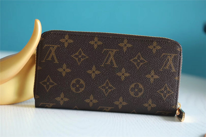 I W Fashion Lu-Vi bags - 9222