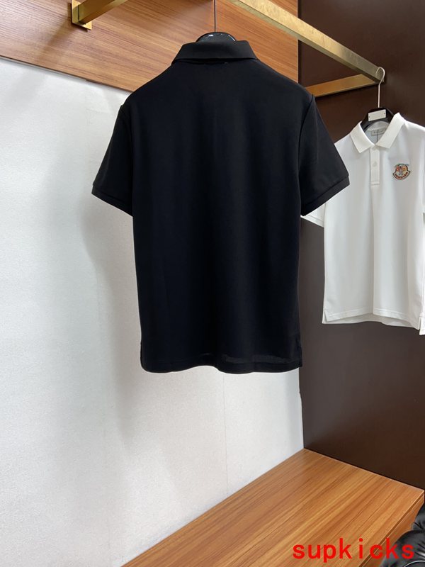 Moncler Luxury Cloth