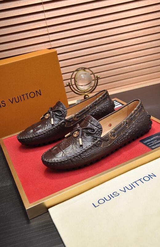 Chloe’s Picks - LOV Men Shoes - 980