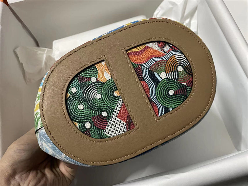 PHA - HMS Bags - 600