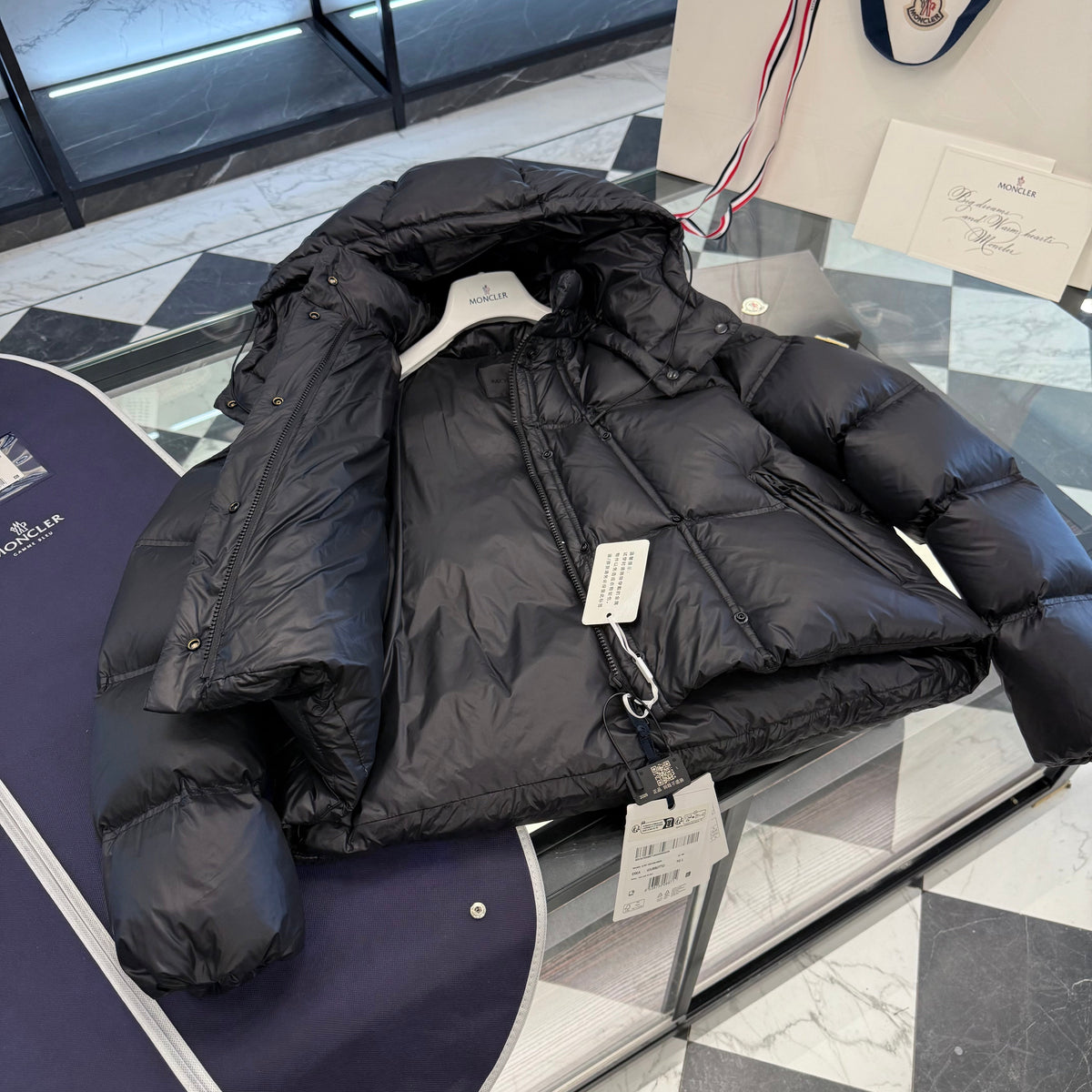 MONC EREA JACKET
