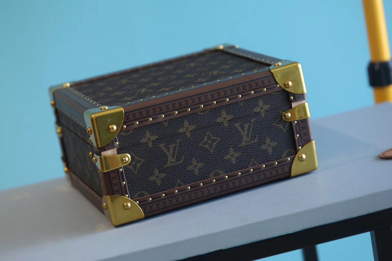 I W Fashion Lu-Vi bags - 9529