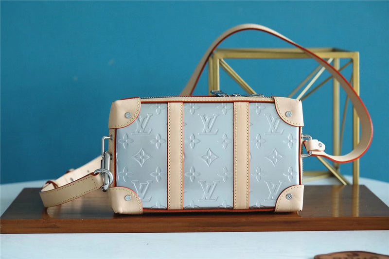 I W Fashion Lu-Vi bags - 10272