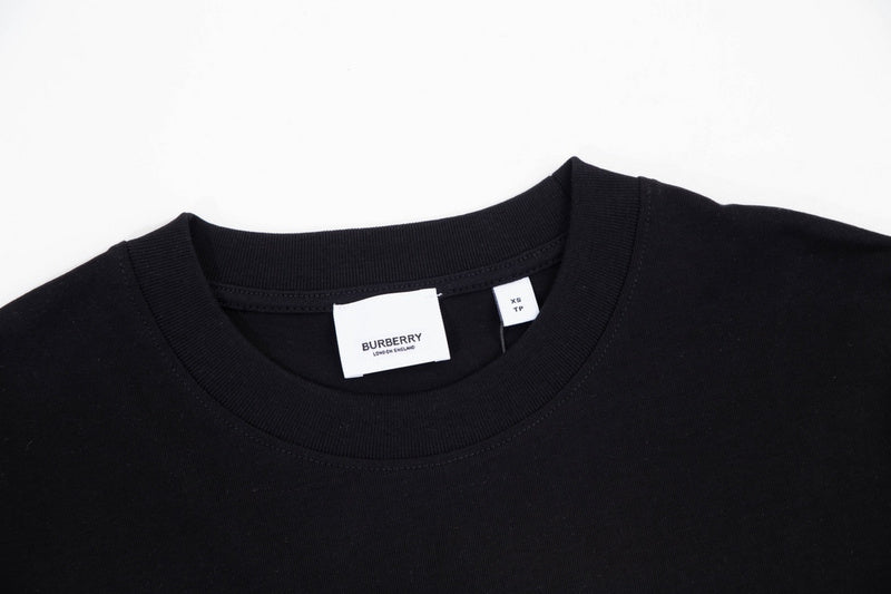 Burberry T-Shirts - 302