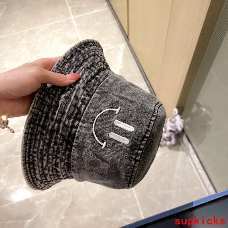 Louis Vuitton Luxury Cap