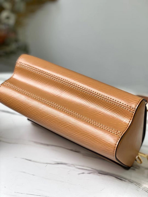 I W Fashion Lu-Vi bags - 17147