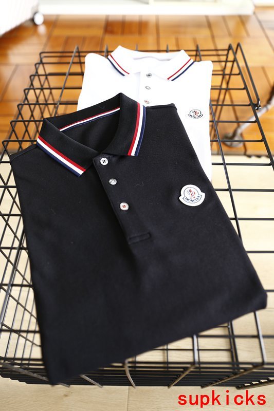 Moncler Luxury Cloth