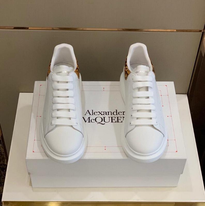 Chloe’s Picks - AQ Men SHoes - 390