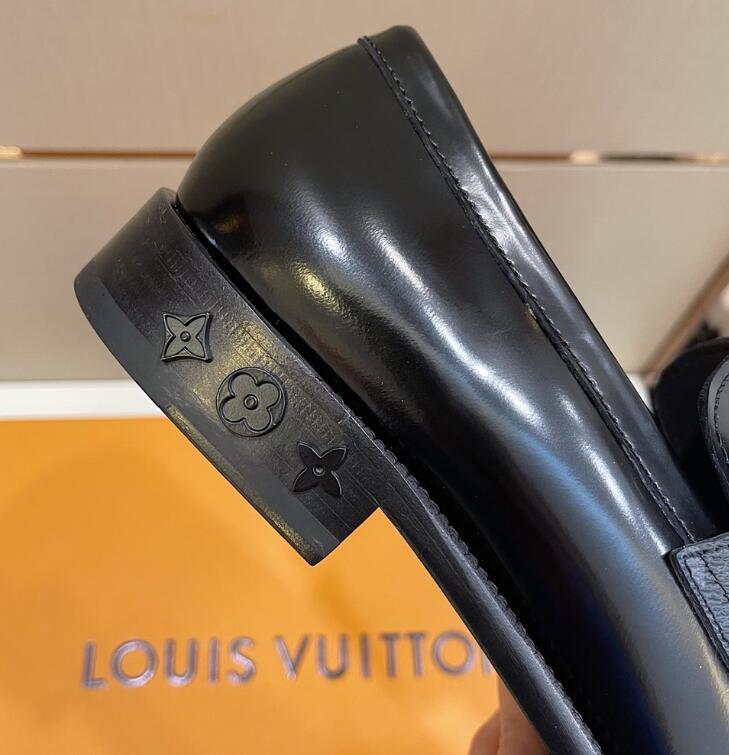 Chloe’s Picks - LOV Men Shoes - 1692