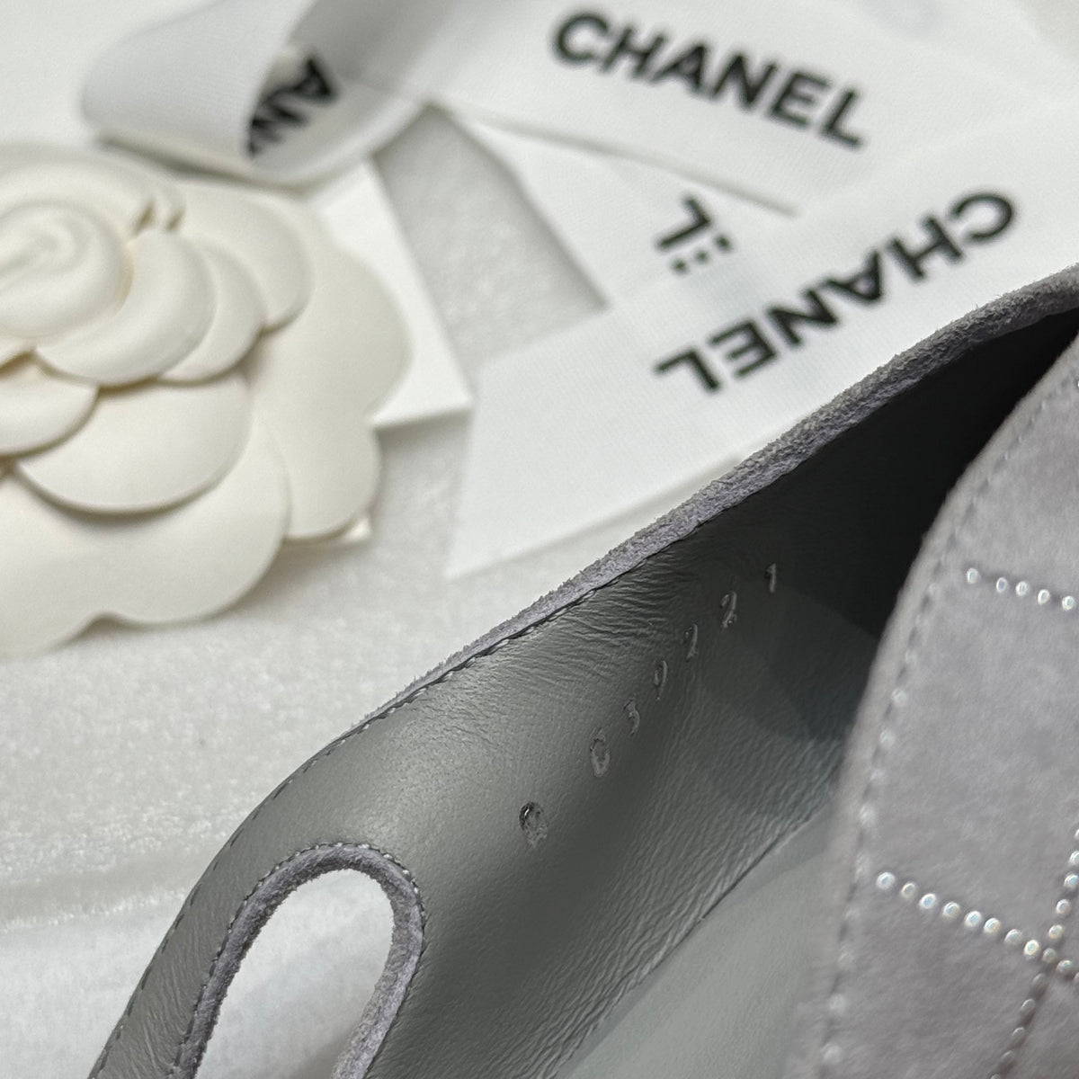 CC SLINGBACK PUMPS