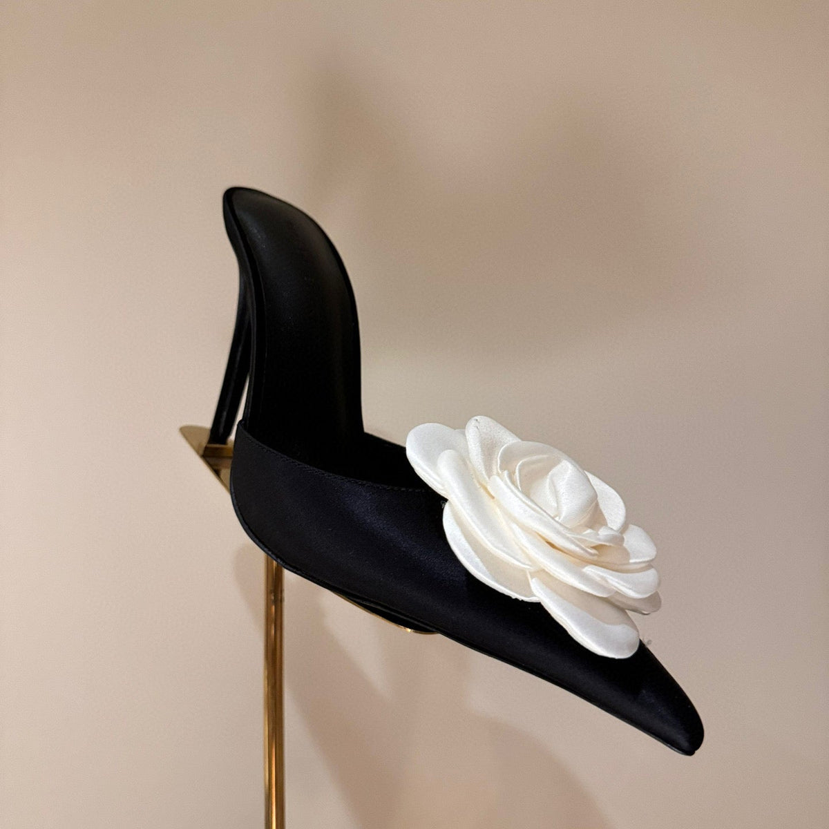 MAGDA BUTRYM HEELS