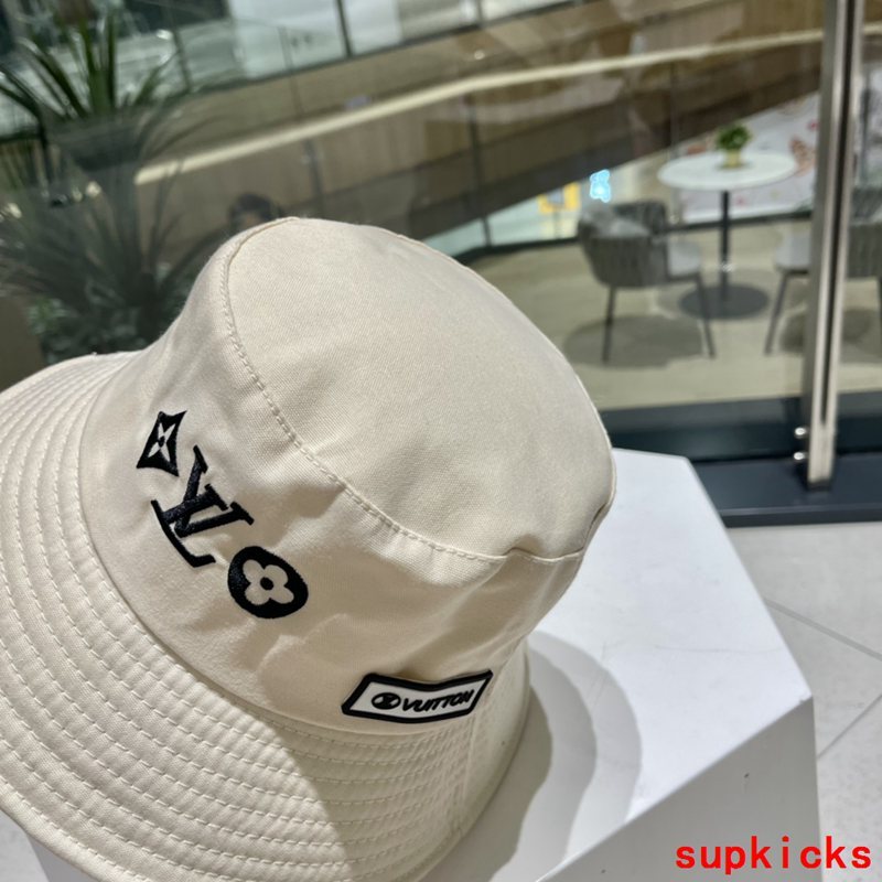 Louis Vuitton Luxury Cap